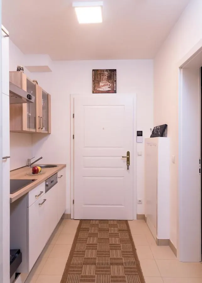 Senator Flats Petrus & Kardinal Nagl Appartement Wenen