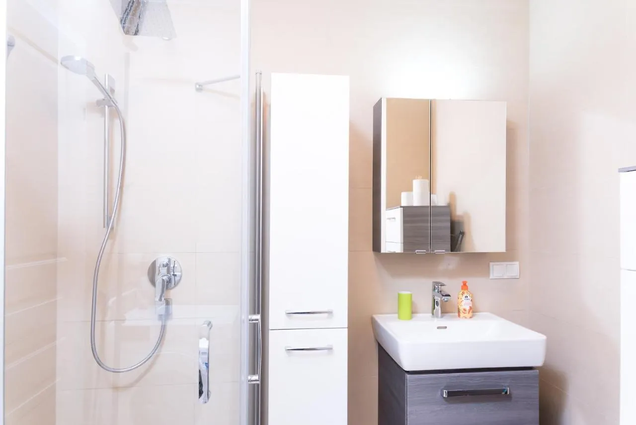 Senator Flats Petrus & Kardinal Nagl Appartement Wenen